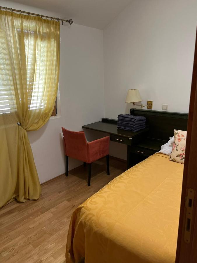 Apartments Radulovic Cattaro Esterno foto