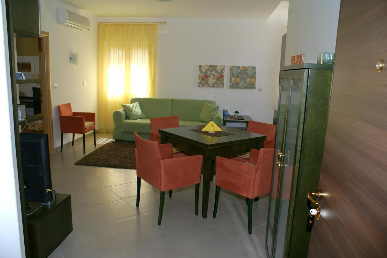 Apartments Radulovic Cattaro Esterno foto